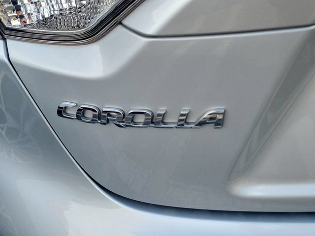 Used 2022 Toyota Corolla L FWD image 5