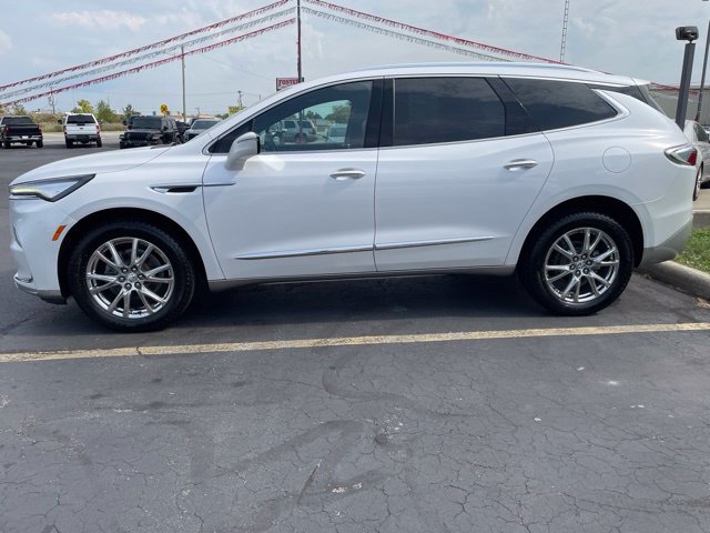 Used 2023 Buick Enclave Essence w/ Experience Buick Package AWD/4WD image 5
