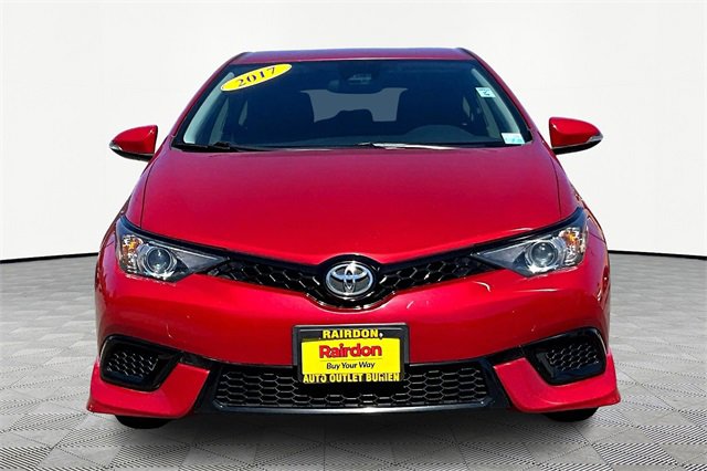 Used 2017 Toyota Corolla iM image 3