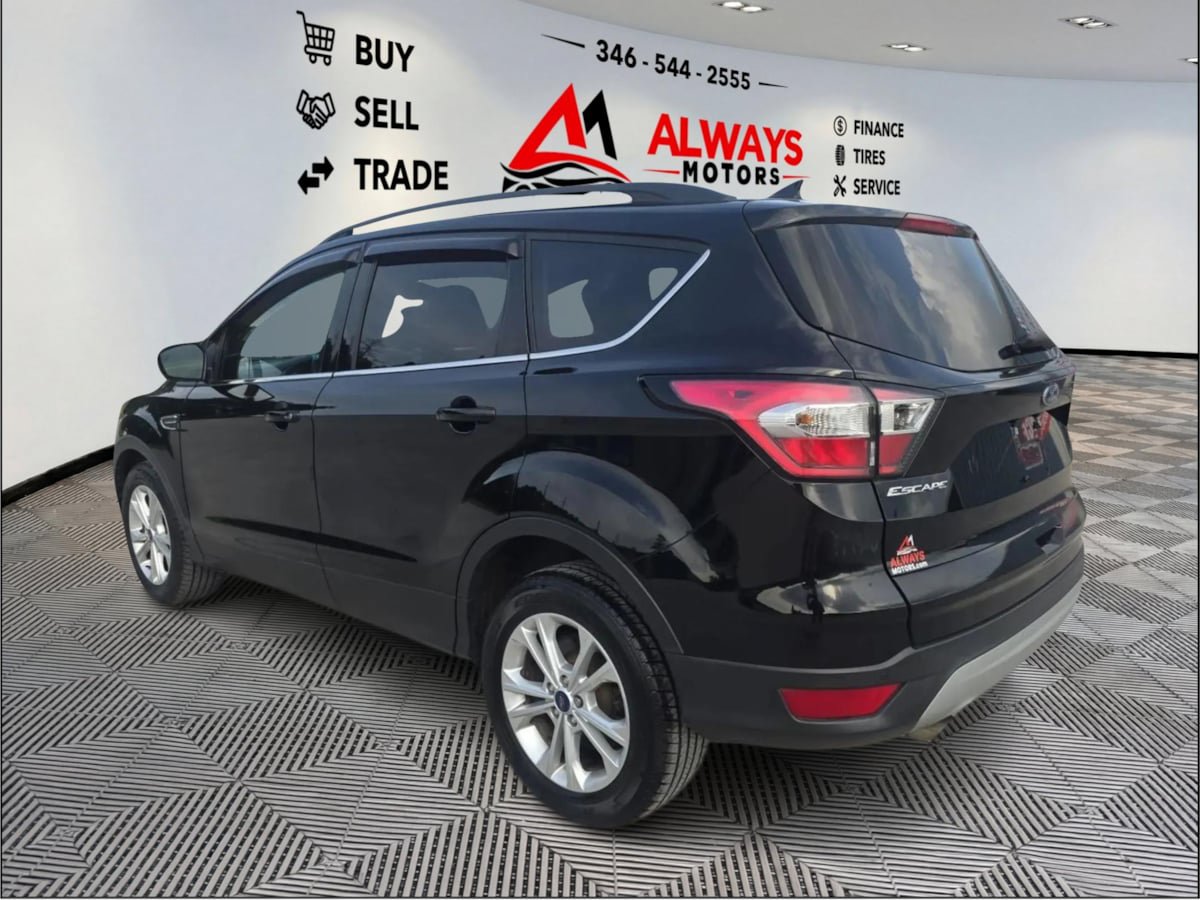 Used 2018 Ford Escape SEL w/ Canadian Touring Package AWD/4WD image 29