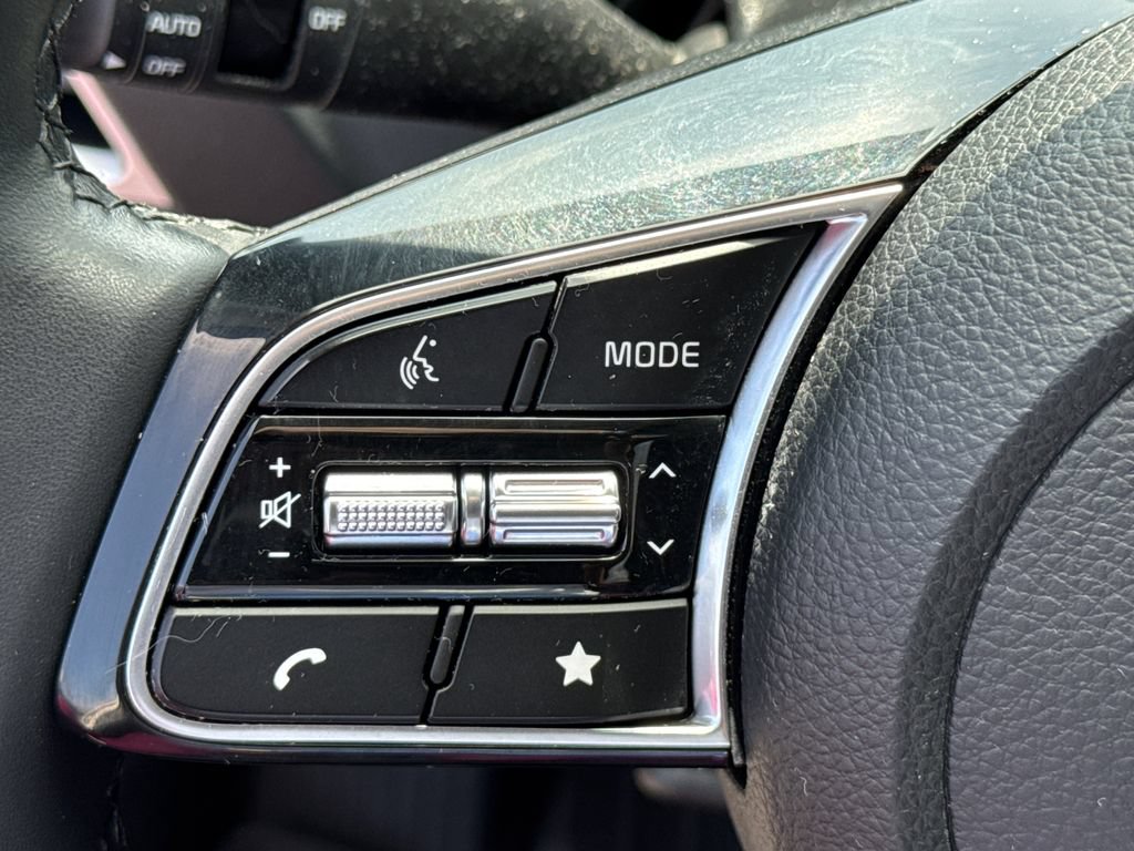 Certified 2025 Kia Seltos EX w/ EX Sunroof Package AWD/4WD image 25
