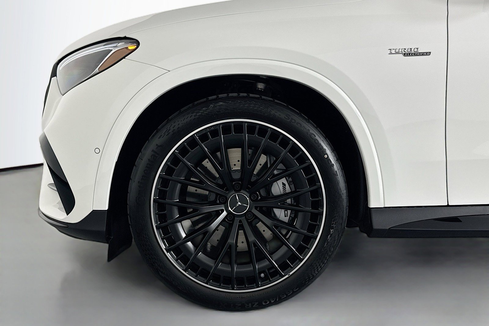 New 2026 Mercedes-Benz GLC 43 AMG 4MATIC Coupe image 9