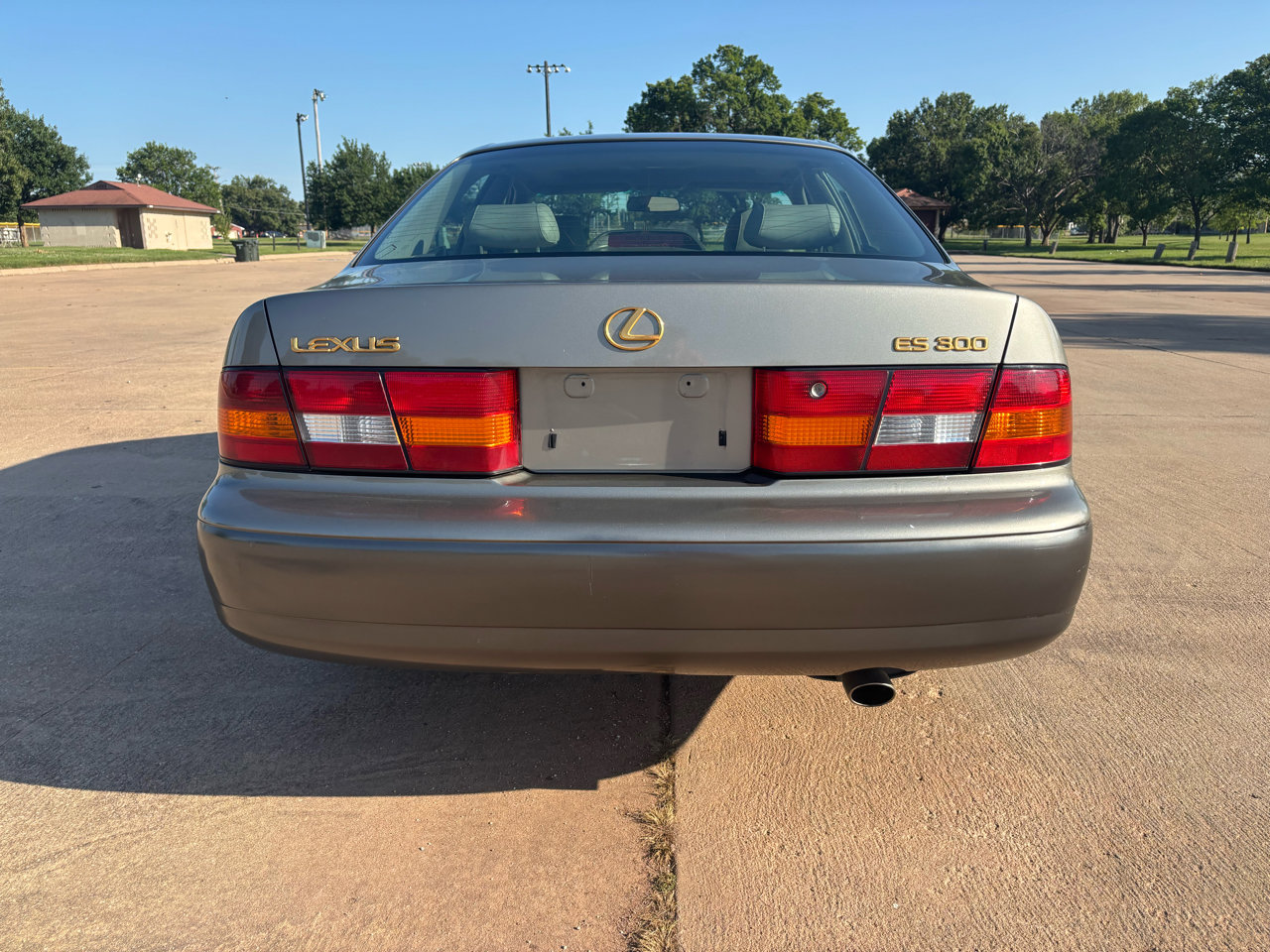 Used 1999 Lexus ES 330 image 25