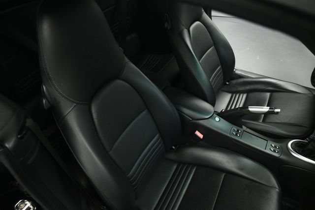 Used 2005 Porsche 911 Turbo AWD/4WD image 44