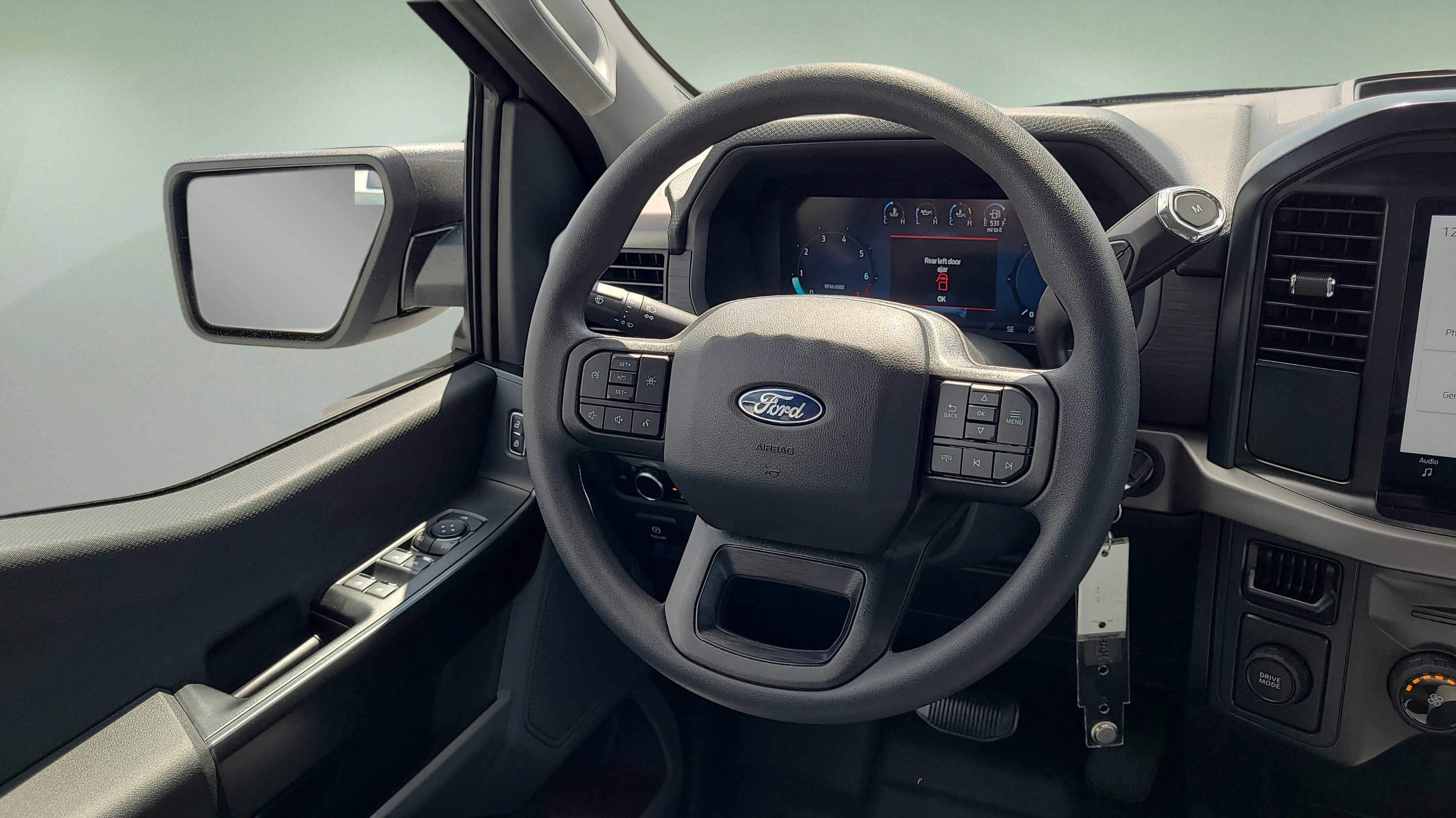 Used 2025 Ford F150 XL RWD image 12
