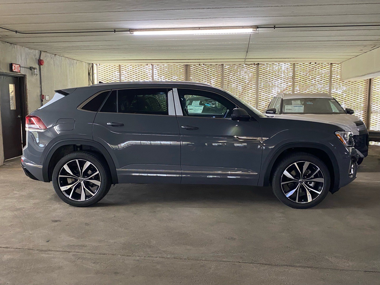 New 2026 Volkswagen Atlas Cross Sport SEL Premium R-Line AWD/4WD image 2
