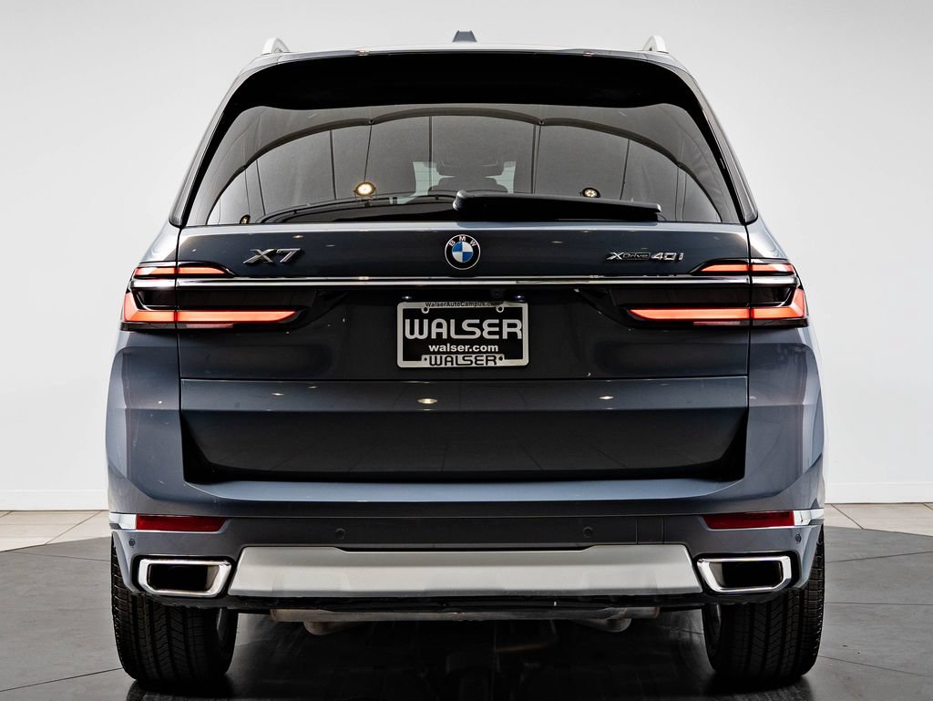 Used 2024 BMW X7 xDrive40i w/ Executive Package AWD/4WD image 7