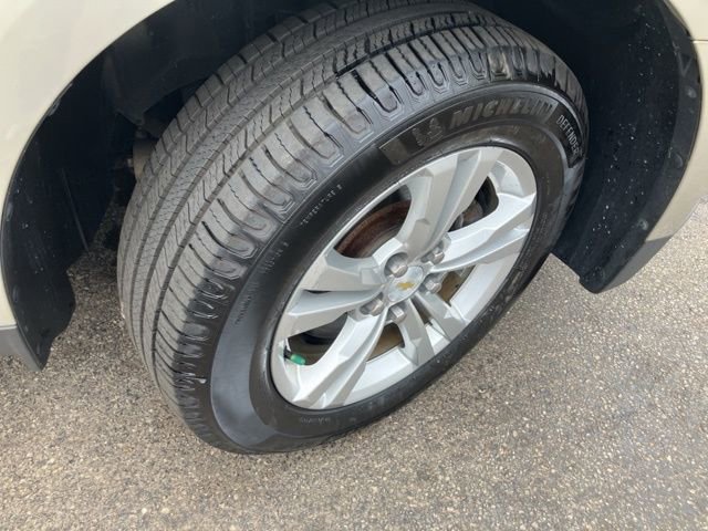 Used 2013 Chevrolet Equinox LS image 45