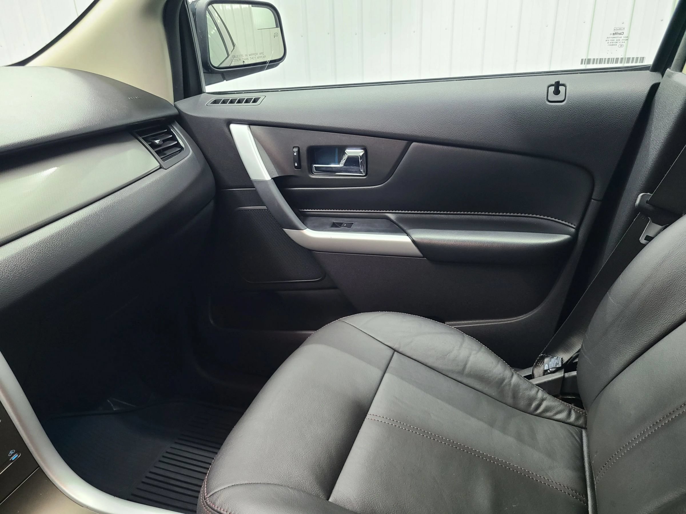 Used 2011 Ford Edge SEL w/ 202A Rapid Spec Order Code FWD image 24