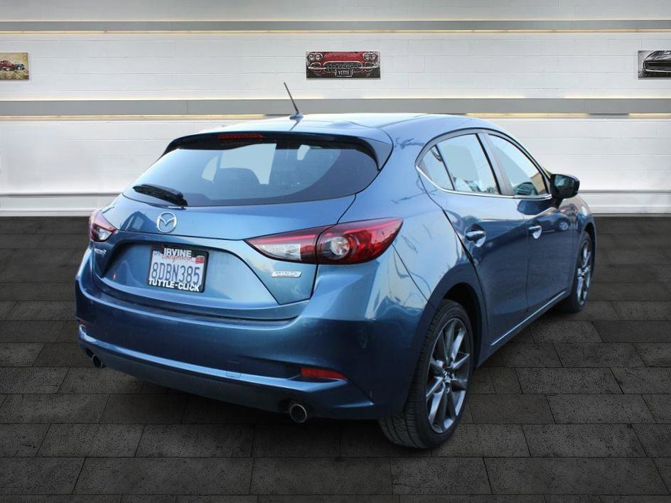 Used 2018 MAZDA MAZDA3 Touring image 7