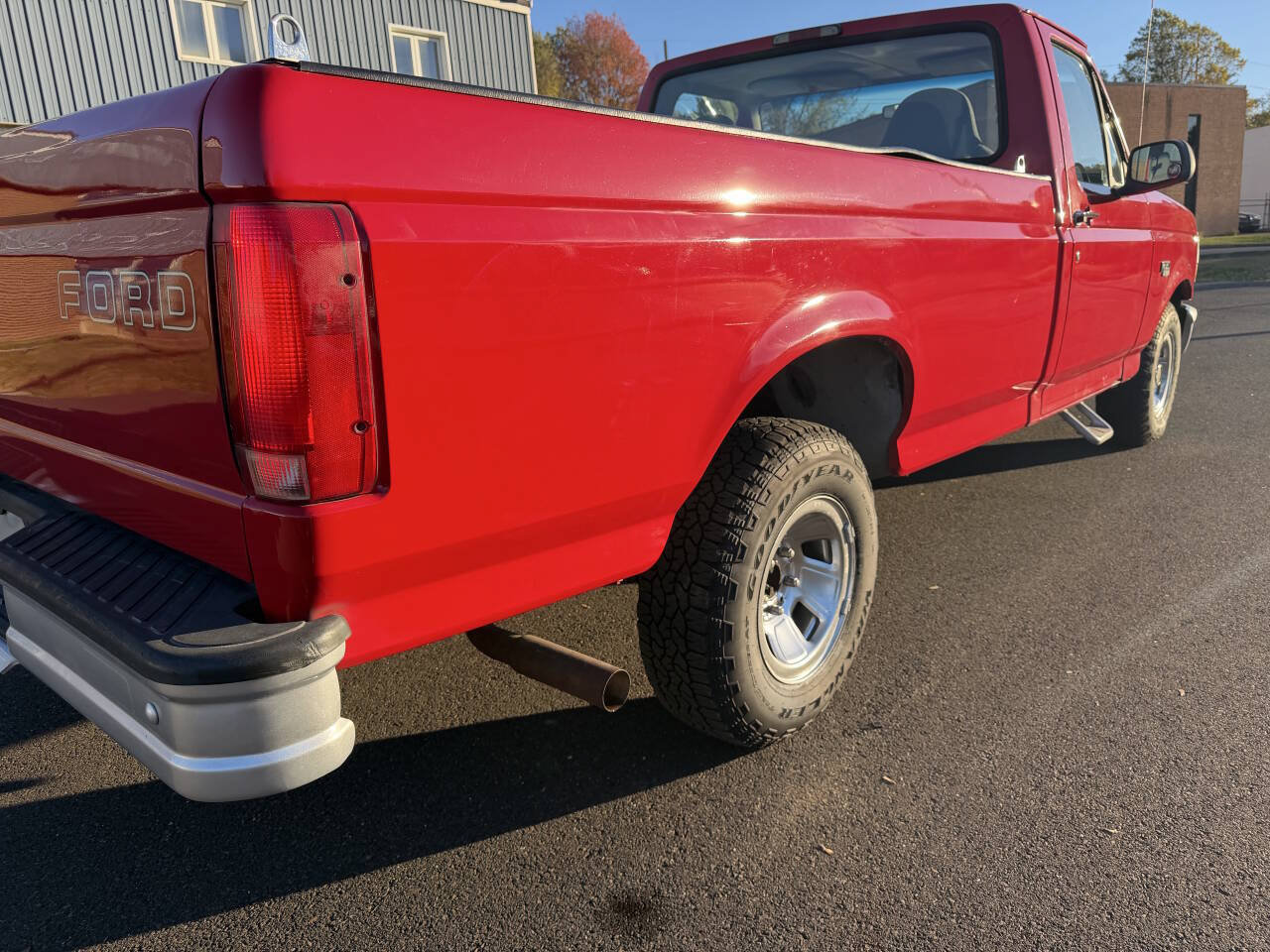 Used 1996 Ford F150 2WD Regular Cab image 9