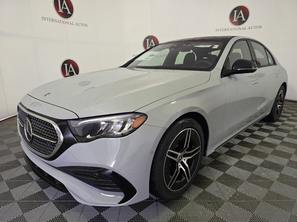 Used 2026 Mercedes-Benz E 350 4MATIC Sedan image 5