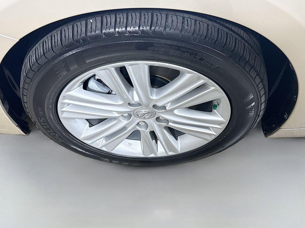 Used 2015 Lexus ES 350 w/ Premium Package image 31