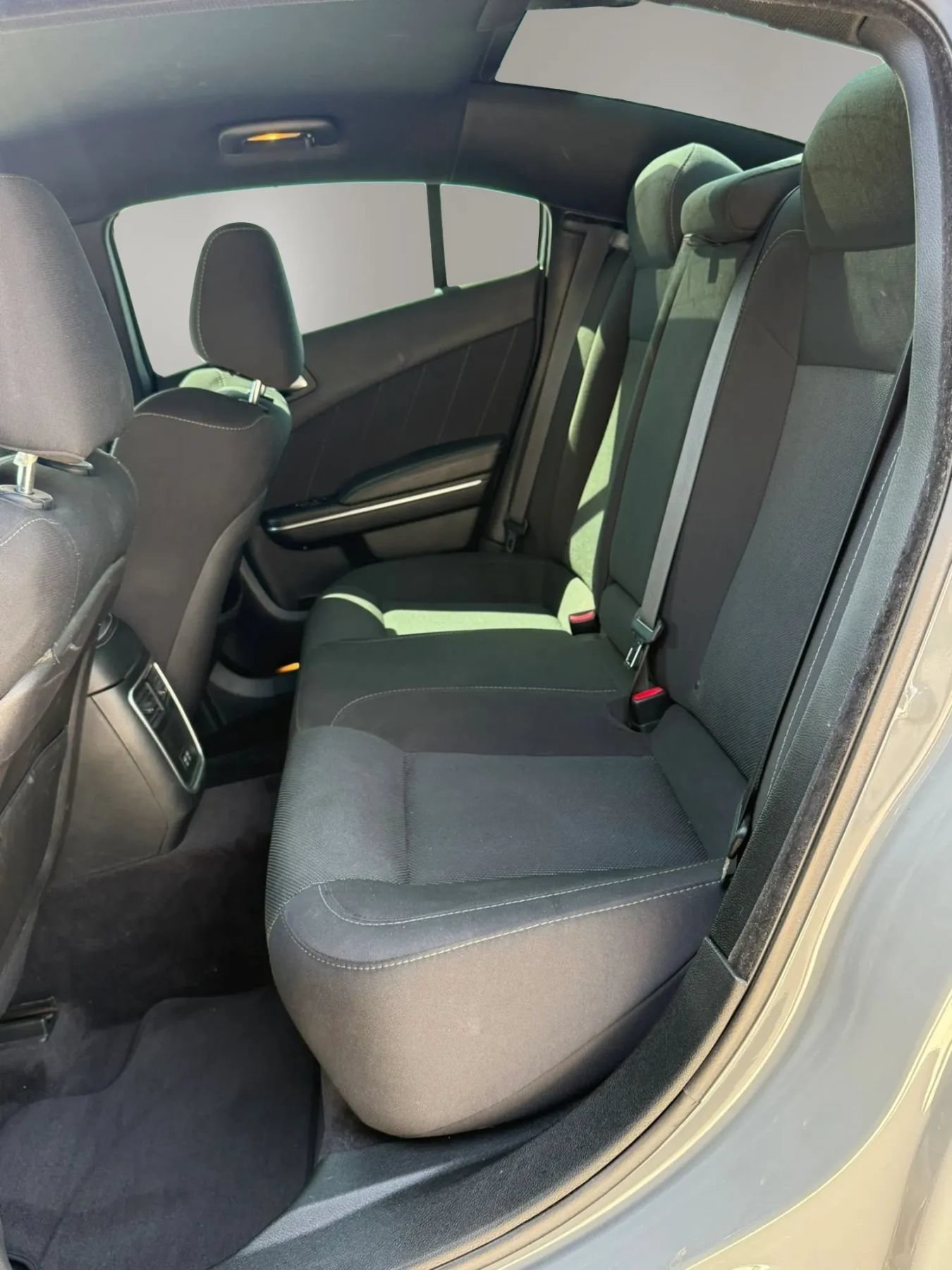 Used 2018 Dodge Charger R/T Scat Pack RWD image 11