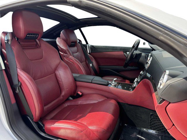 Used 2016 Mercedes-Benz SL 400 image 39