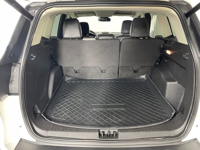 Used 2018 Ford Escape Titanium w/ Ford Safe & Smart Package image 17