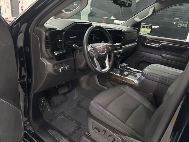 Used 2024 GMC Sierra 1500 Elevation AWD/4WD image 12