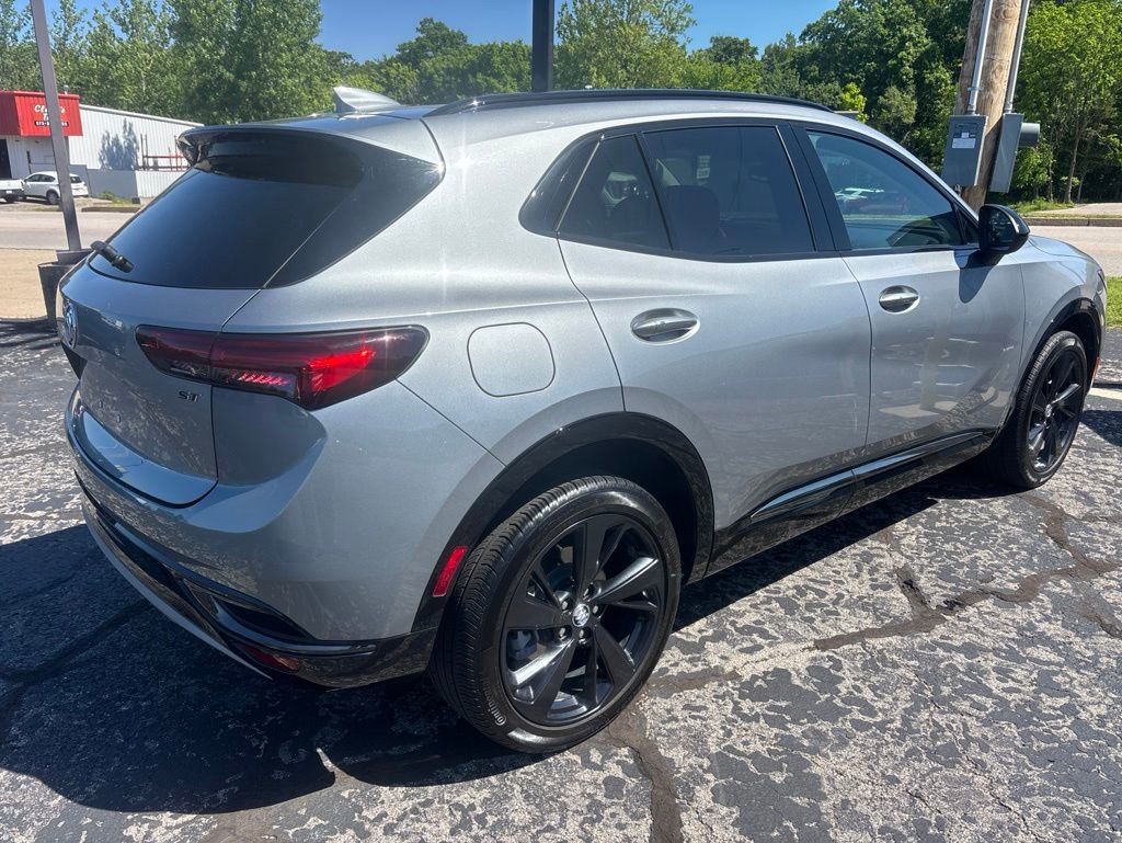 Used 2023 Buick Envision Preferred w/ Sport Touring Package AWD/4WD image 5