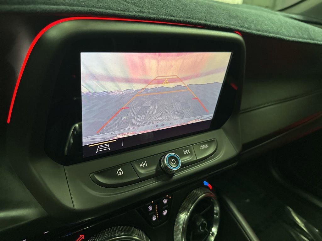 Used 2019 Chevrolet Camaro SS RWD image 27