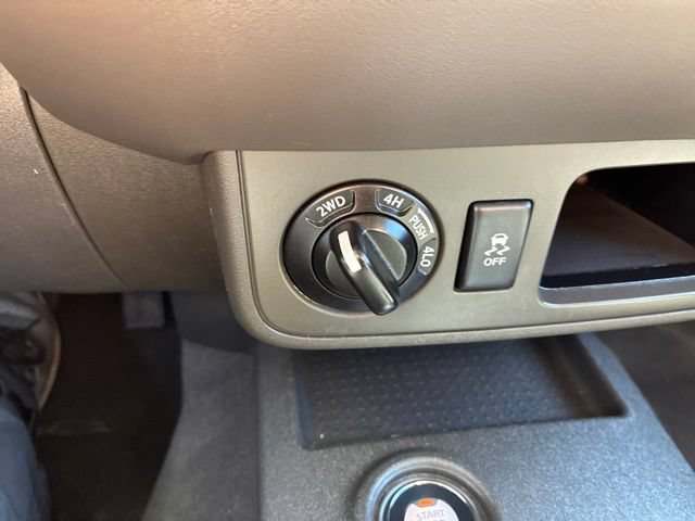Used 2021 Nissan Frontier S AWD/4WD image 32