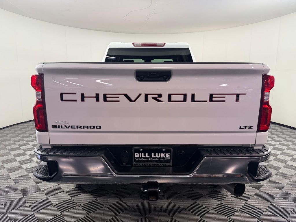 Used 2024 Chevrolet Silverado 2500 LTZ AWD/4WD image 9