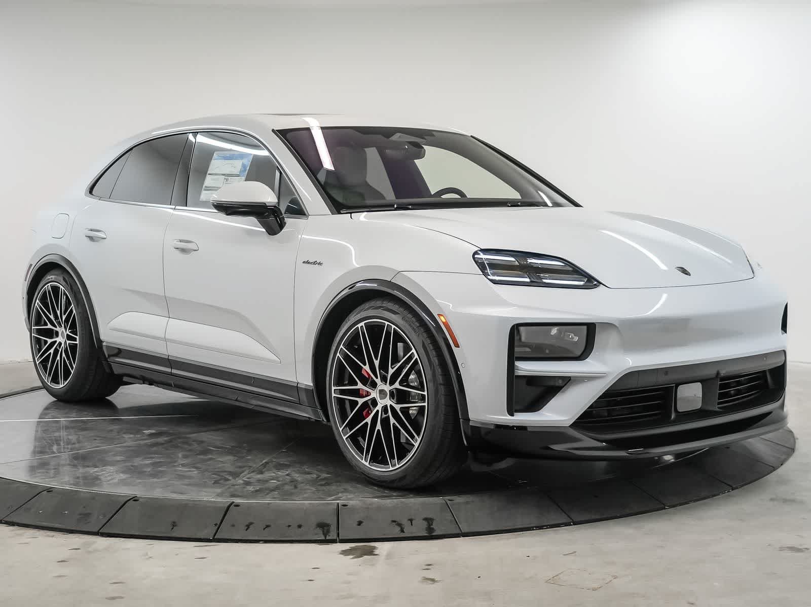 New 2026 Porsche Macan Turbo Electric AWD/4WD image 7