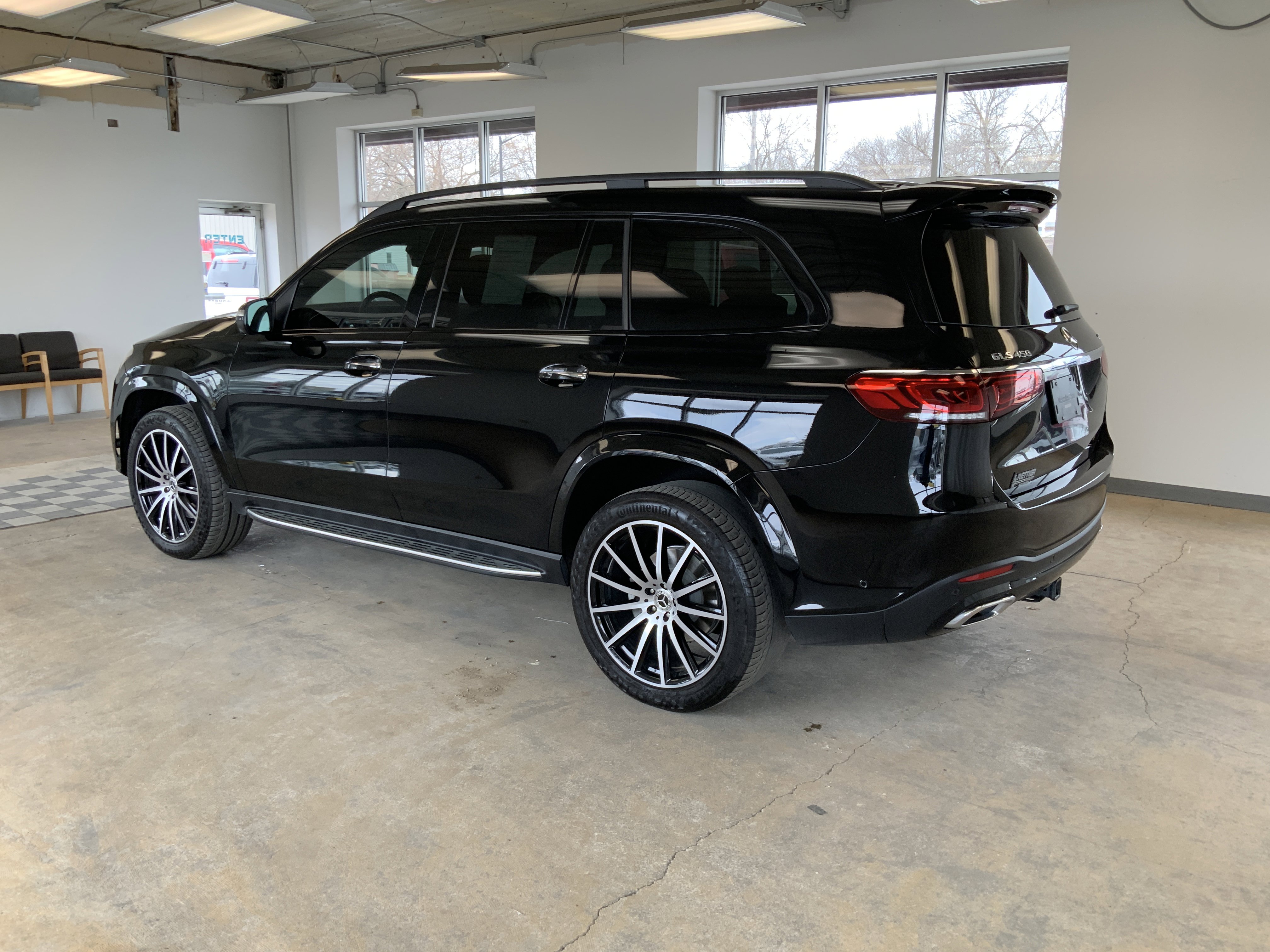 Used 2022 Mercedes-Benz GLS 450 4MATIC image 6