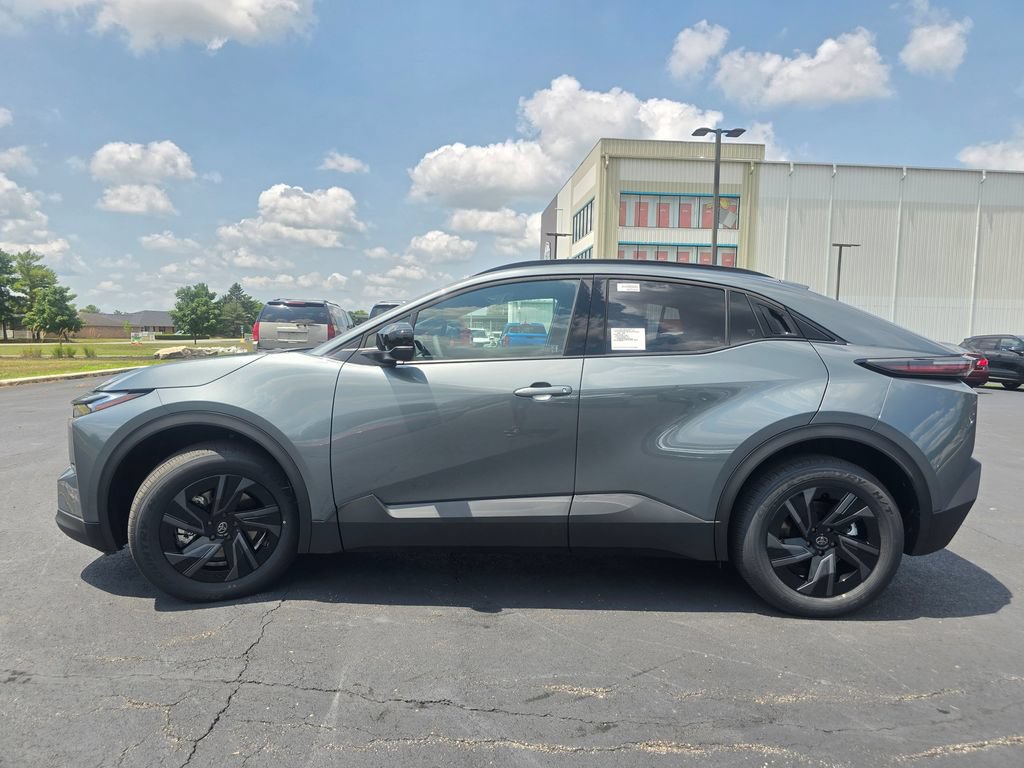 New 2026 Toyota C-HR w/ Cold Weather Package AWD/4WD image 5