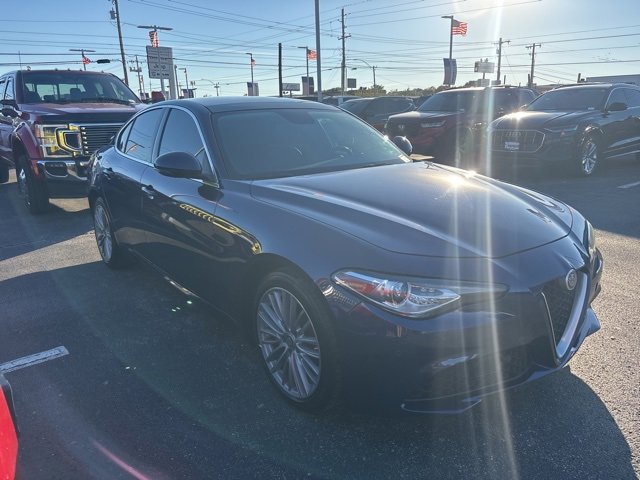 Used 2019 Alfa Romeo Giulia Ti w/ Quick Order Package 22Z Lusso