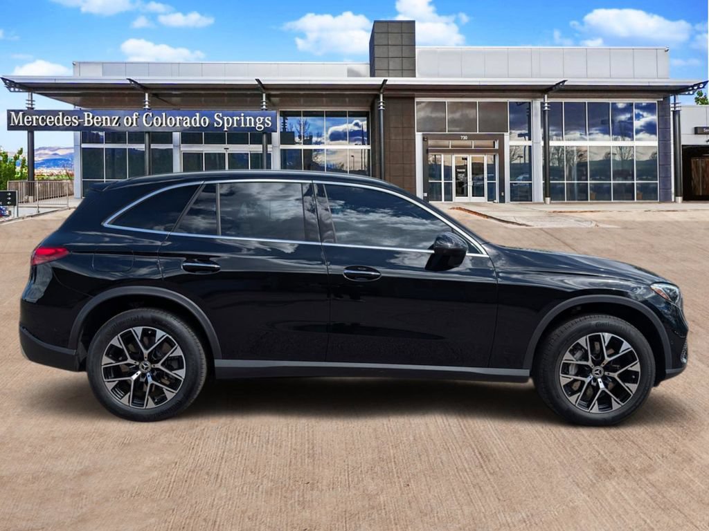 Certified 2026 Mercedes-Benz GLC 350e 4MATIC image 4