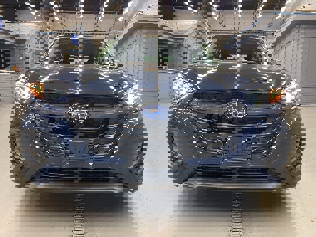 Certified 2025 Subaru Legacy image 2