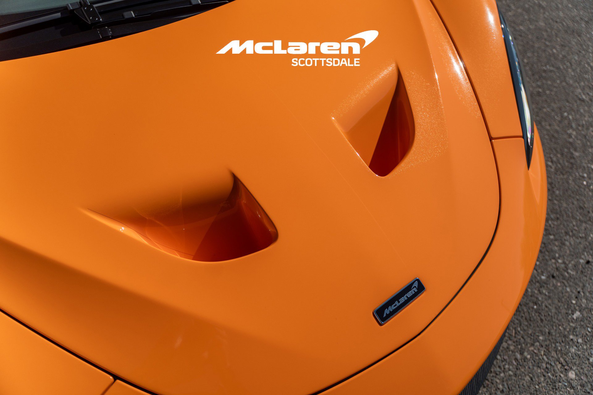 Used 2020 McLaren 620R image 12