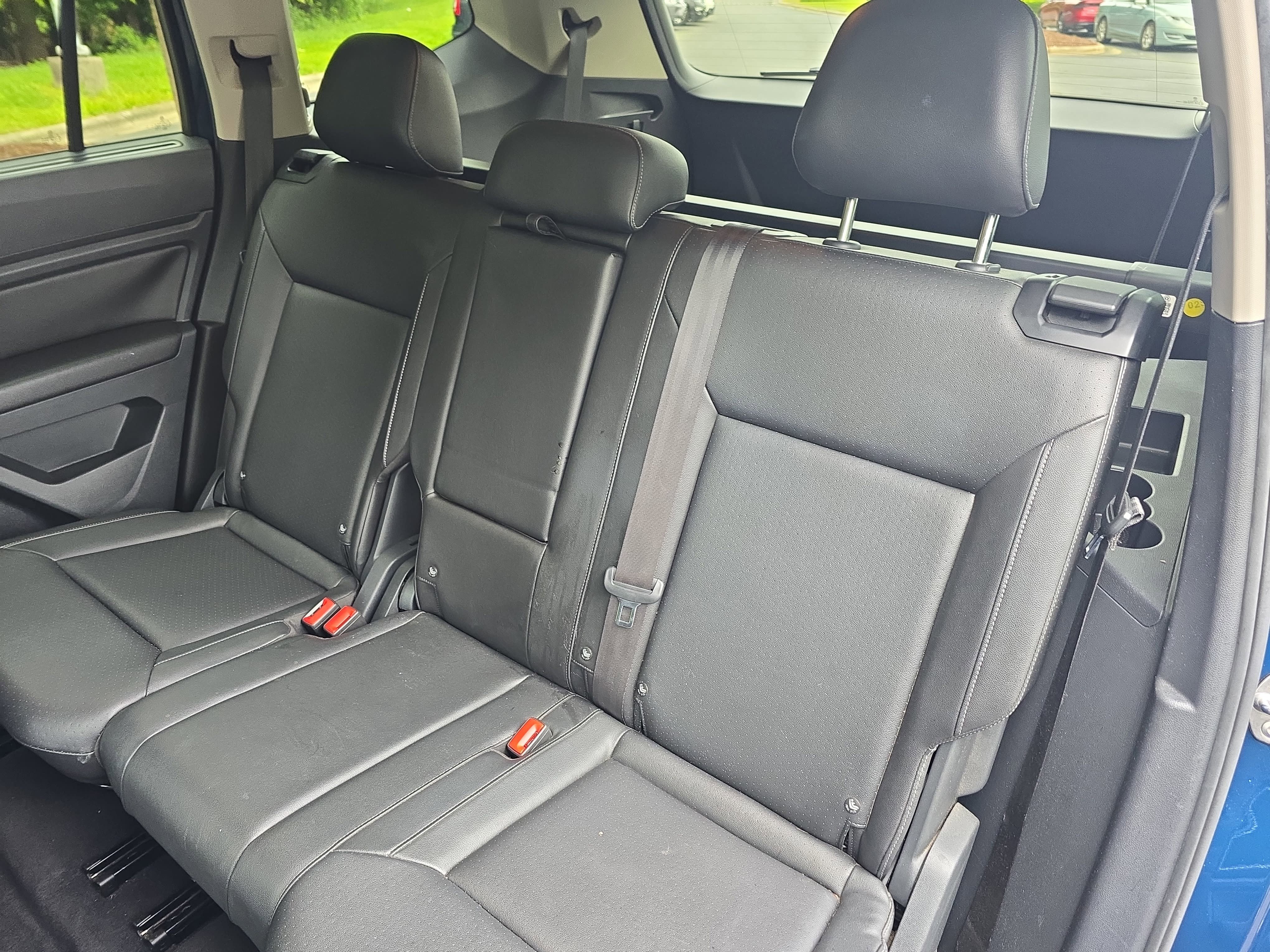 Used 2018 Volkswagen Atlas SEL w/ R-Line Package FWD image 14