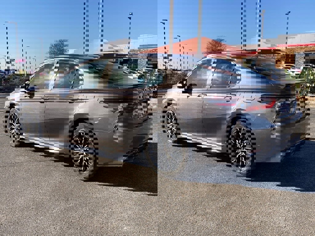 Certified 2024 Toyota Camry SE image 7