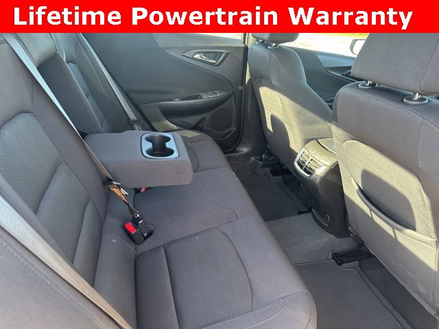 Used 2024 Chevrolet Malibu LT image 17