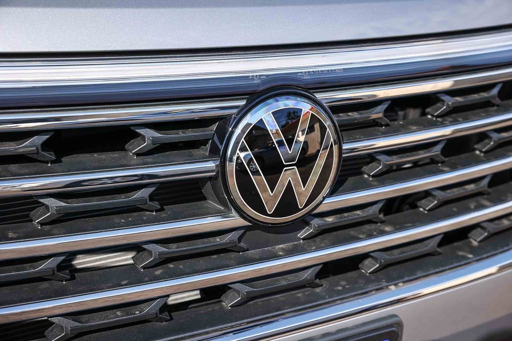 New 2026 Volkswagen Atlas SE image 14