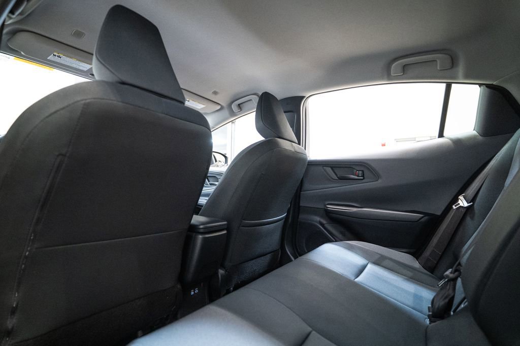 Used 2025 Toyota Prius LE image 14