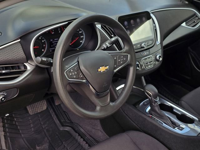 Used 2024 Chevrolet Malibu LT image 18