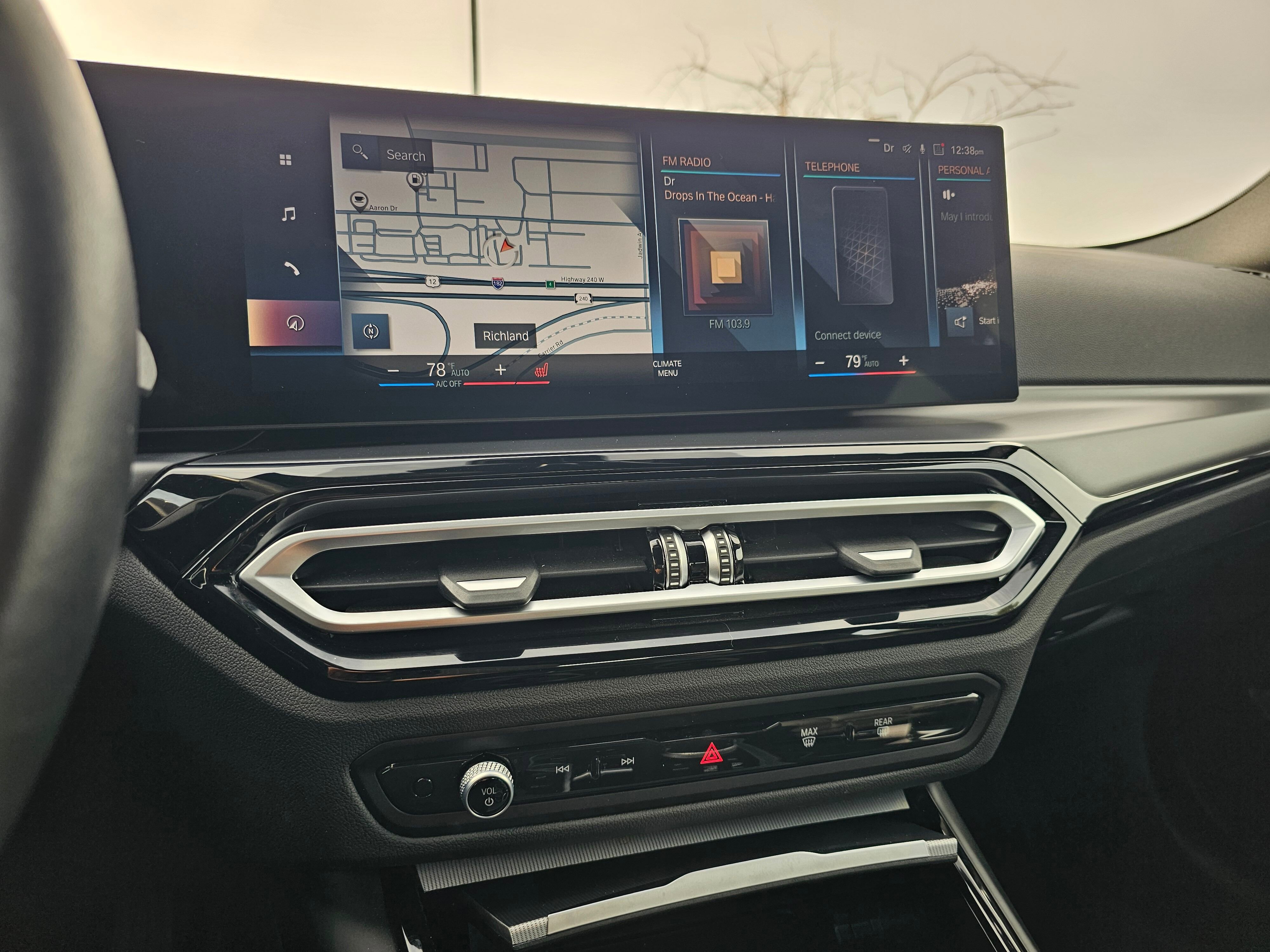 Certified 2024 BMW 230i xDrive Coupe w/ Premium Package image 46