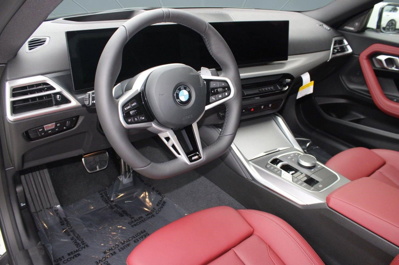 Used 2026 BMW 230i Coupe w/ Premium Package image 4