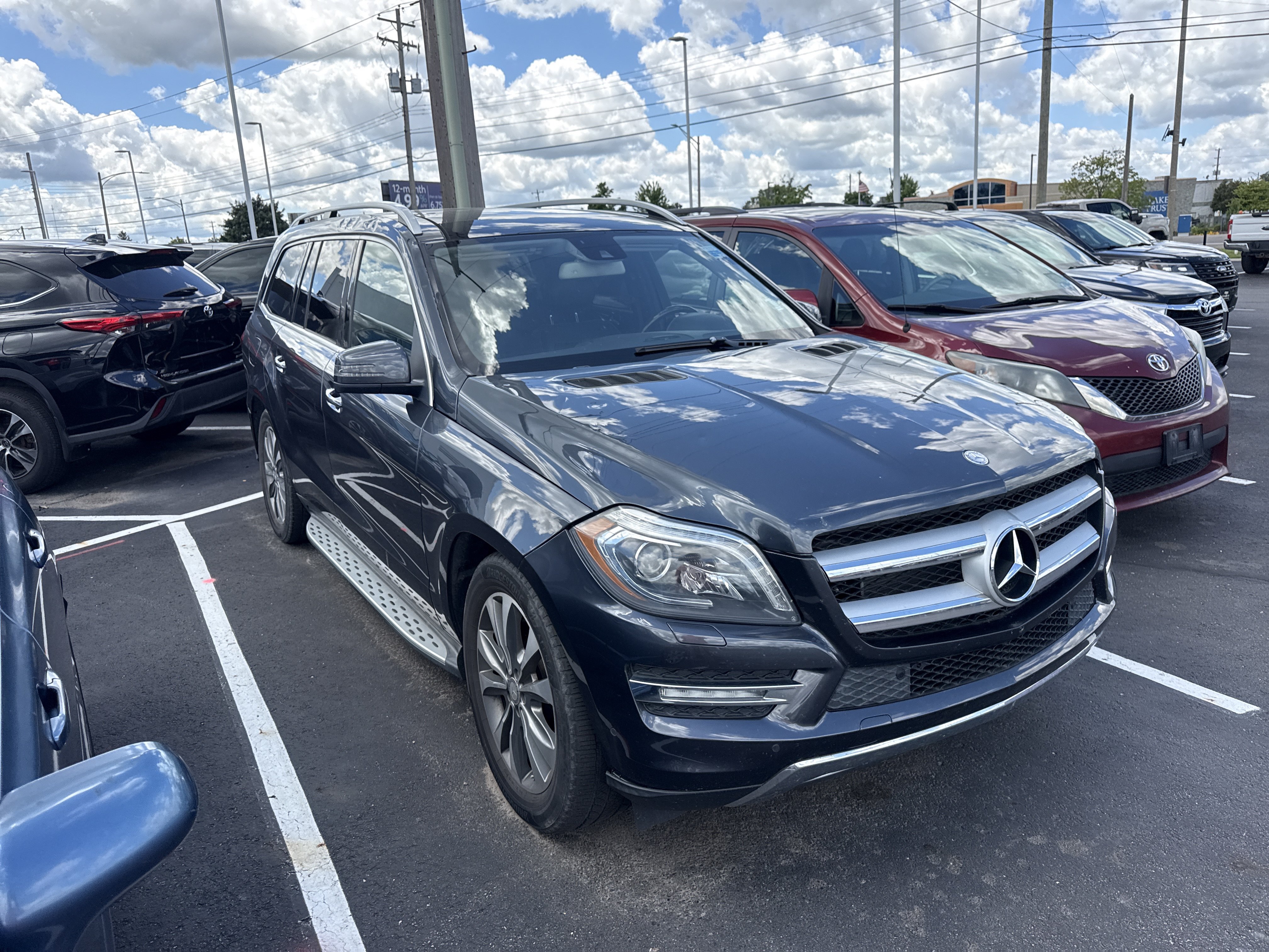 Used 2013 Mercedes-Benz GL 450 4MATIC image 5