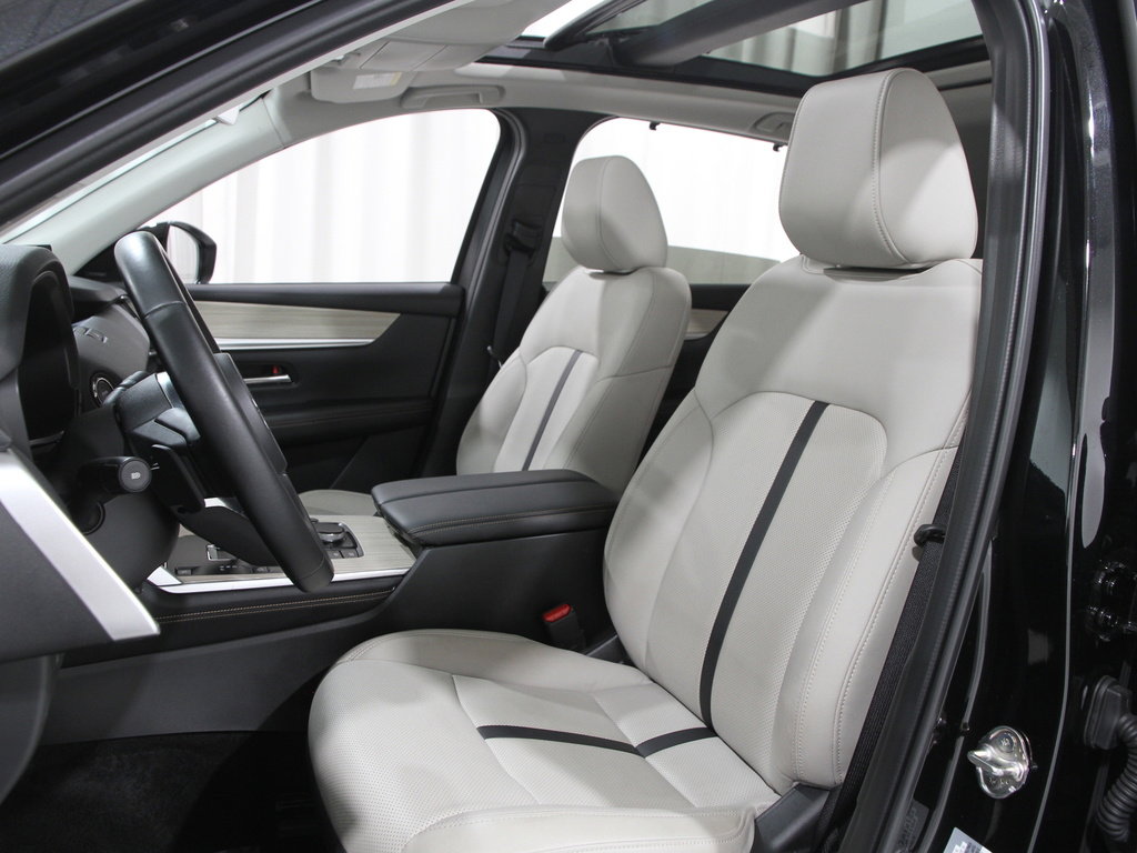 Used 2025 MAZDA CX-90 Plug-In Hybrid w/Premium Sport image 5