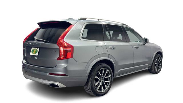 Used 2016 Volvo XC90 T6 Momentum w/ Momentum Plus Package image 2