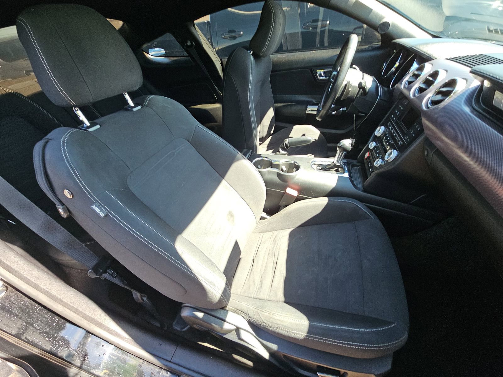 Used 2017 Ford Mustang EcoBoost image 15