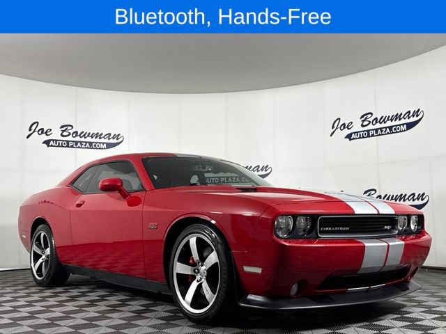 Used 2012 Dodge Challenger SRT8 w/ Premium Sound Group RWD image 5