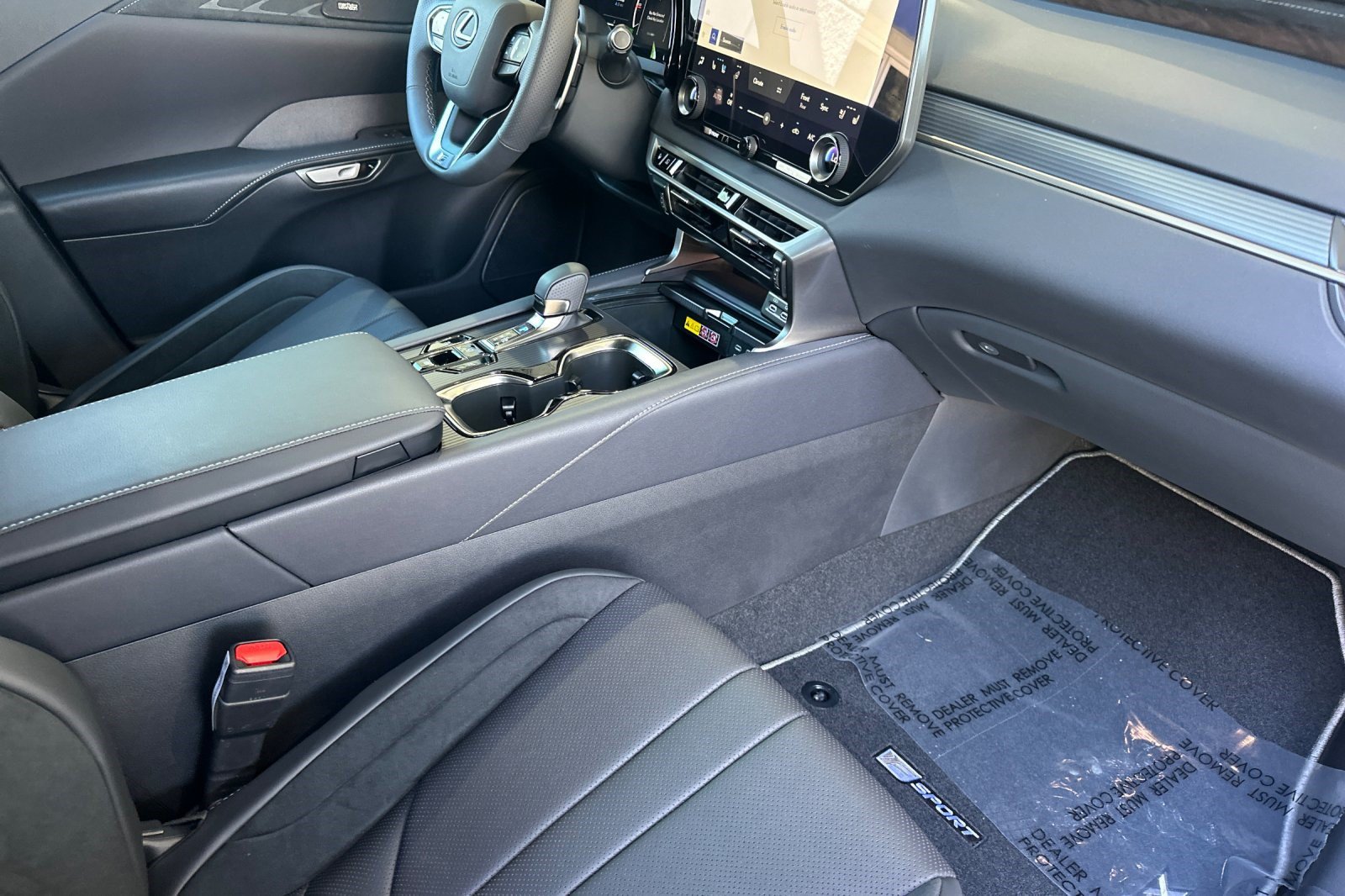 New 2026 Lexus RX 500h F Sport AWD/4WD image 14