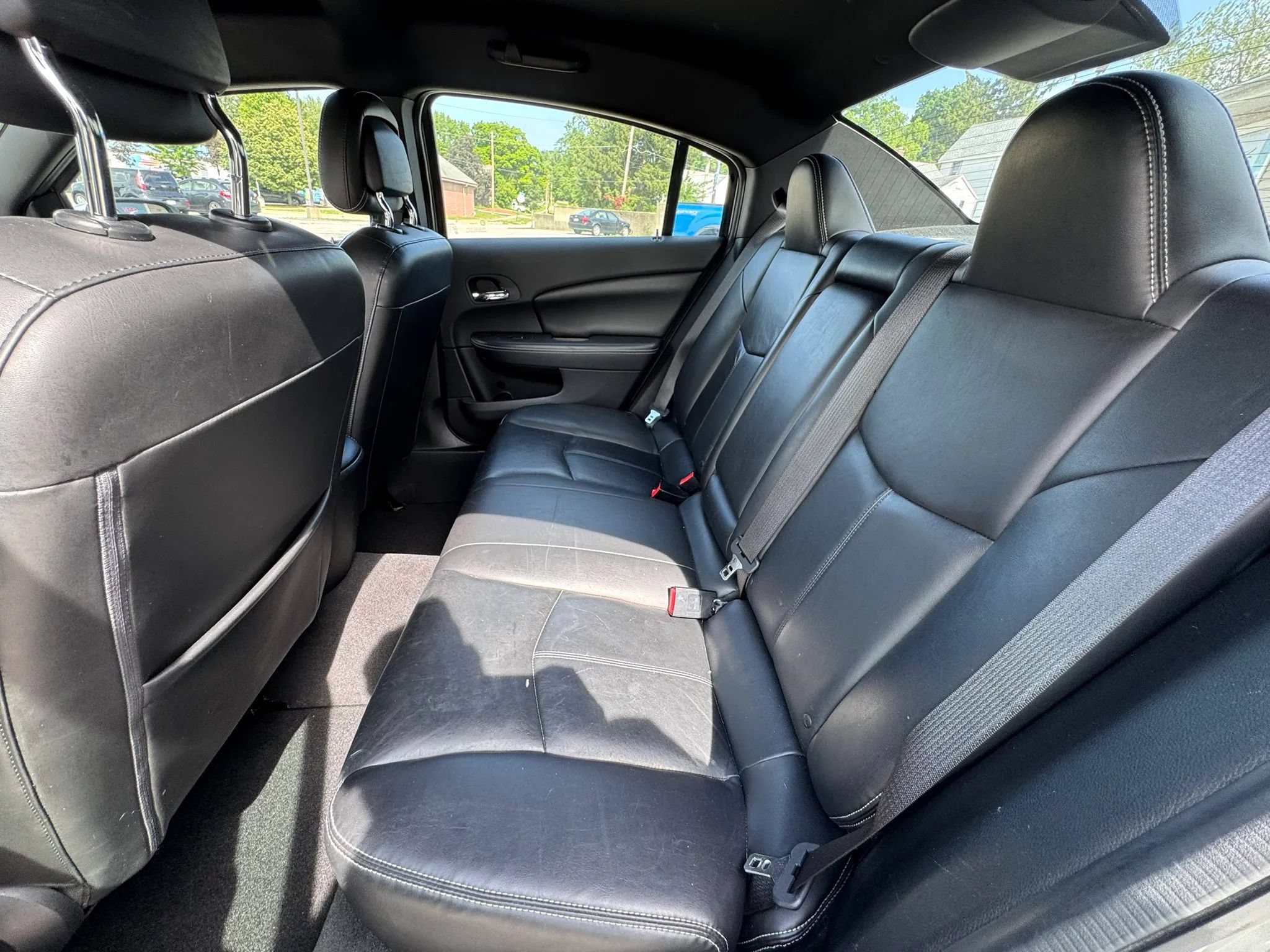 Used 2012 Chrysler 200 Limited FWD image 10