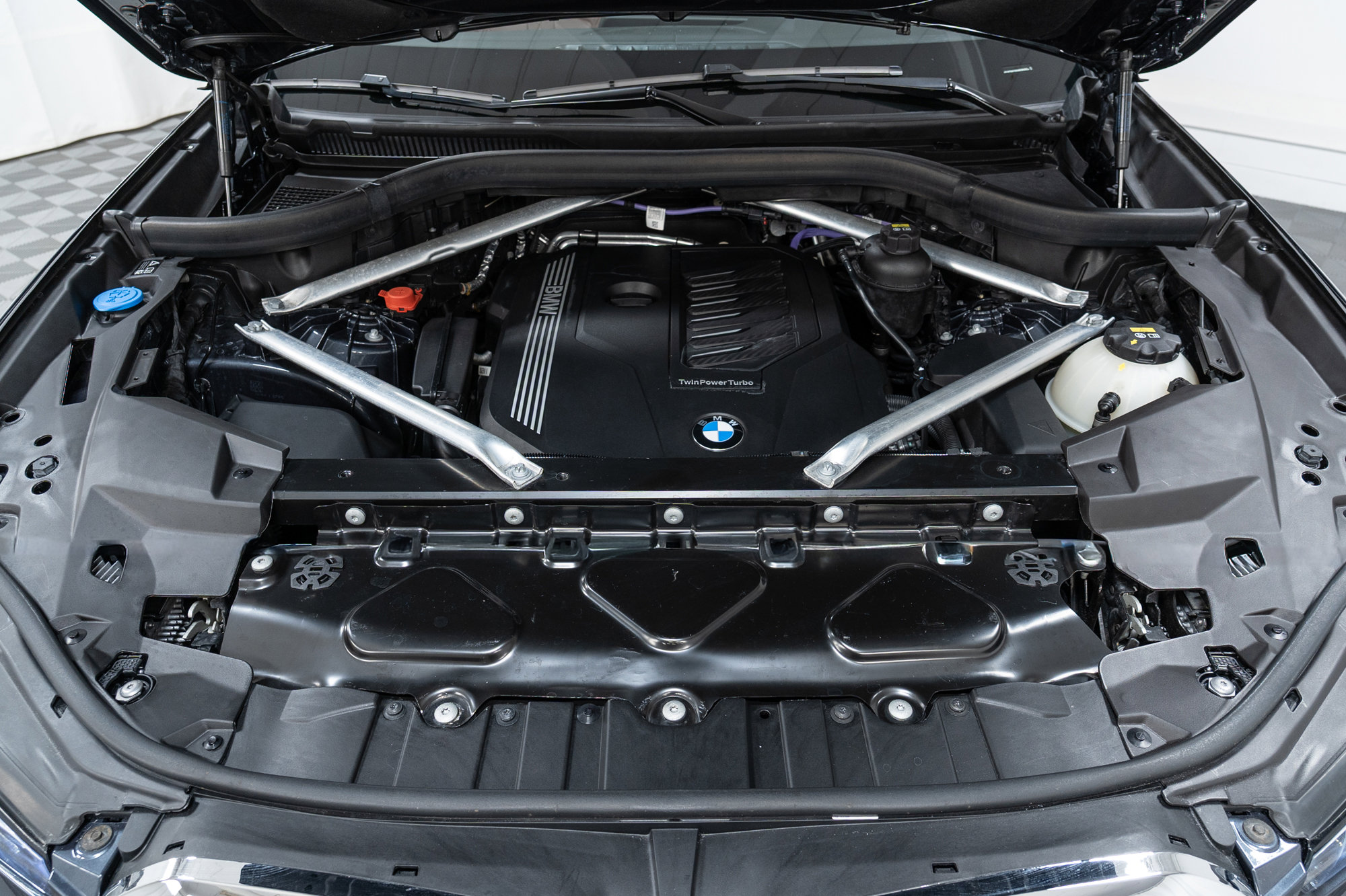 Used 2021 BMW X5 xDrive40i w/ Convenience Package image 9