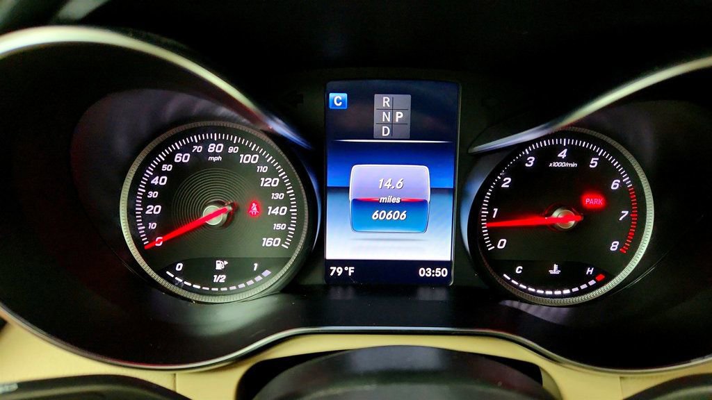 Used 2019 Mercedes-Benz GLC 300 4MATIC image 14