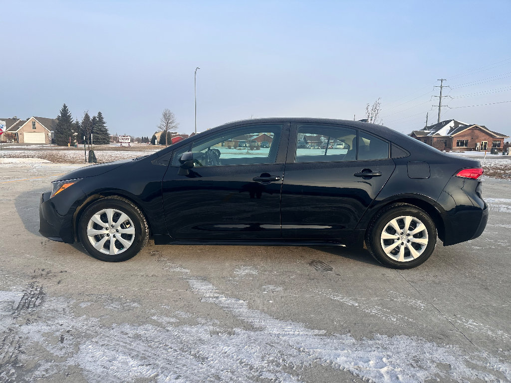 Used 2024 Toyota Corolla LE